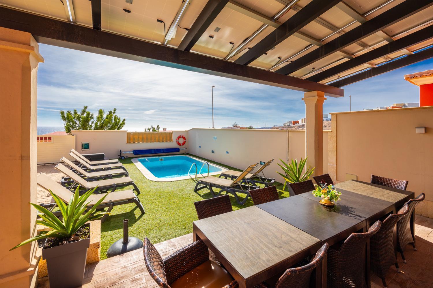 Mariposas Caleta Villa