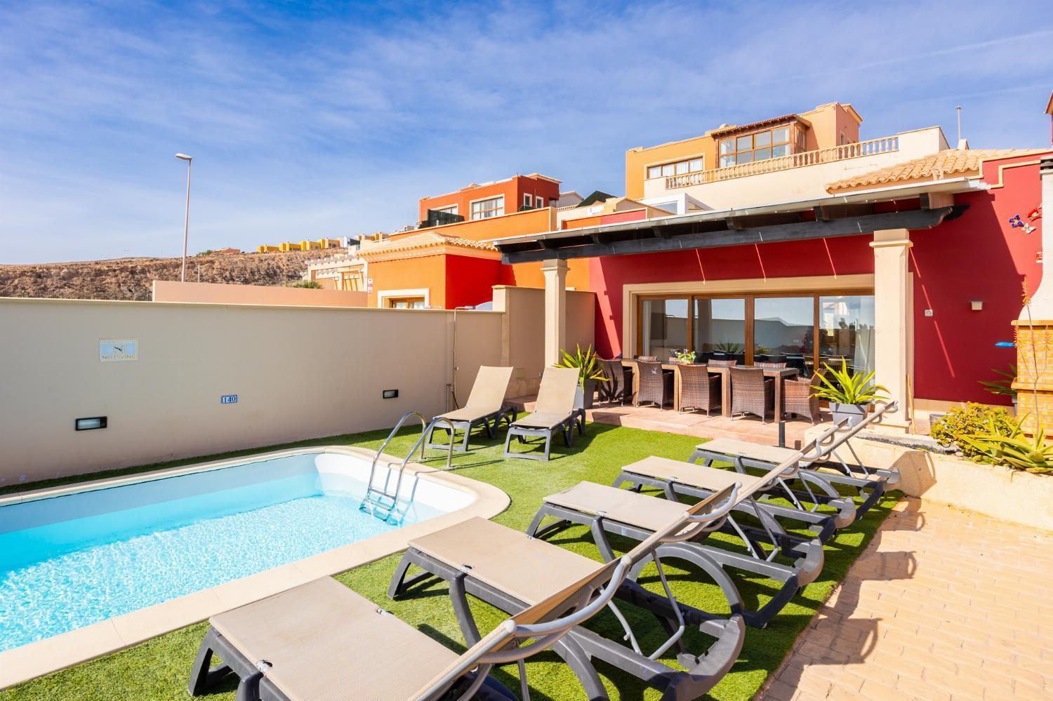 Mariposas Caleta Villa